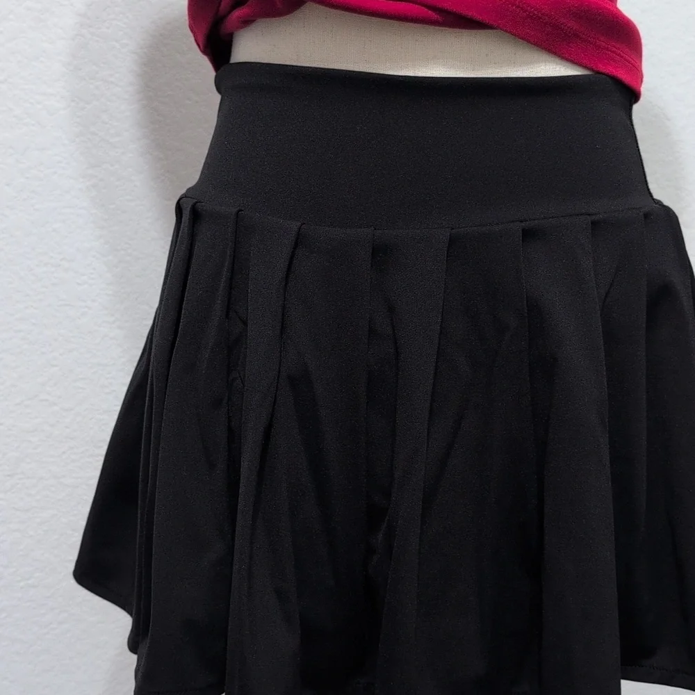 Nova Sport Tennis Skirt Skort Pleated Black Size‎ Medium